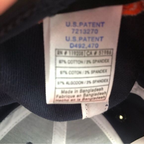 Chicago Bears Embroidered Gem Ventilating Eyelets Flex Hat - Picture 7 of 7